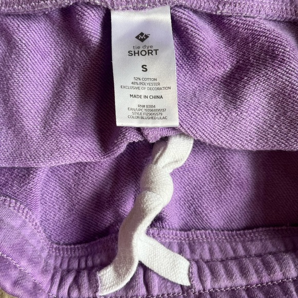 purple tie dye shorts with pockets - Picture 3 of 4